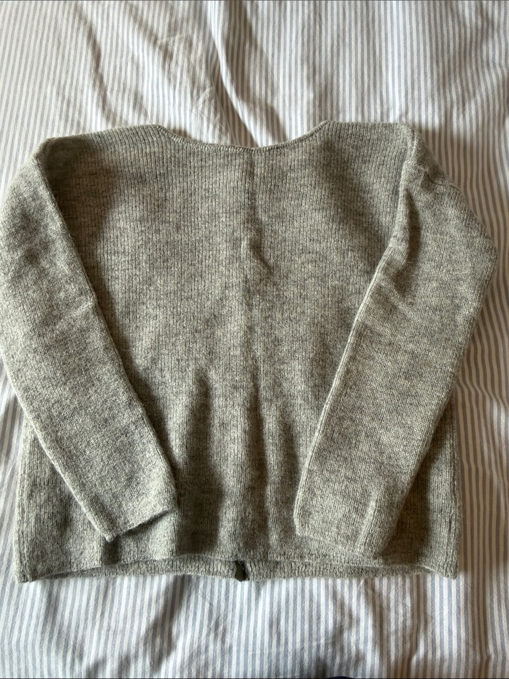 Sezane Gaspard Heather Gray Button-Up Knit Cardigan - Picture 4 of 6